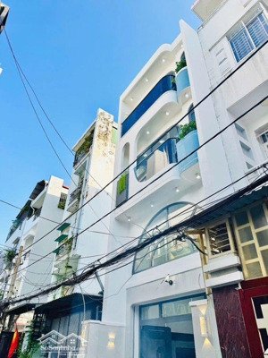 bán nhà mới full nội thất - 4 tầng - hẻm xe hơi - ngay công an phường 11 - gần cv làng hoa