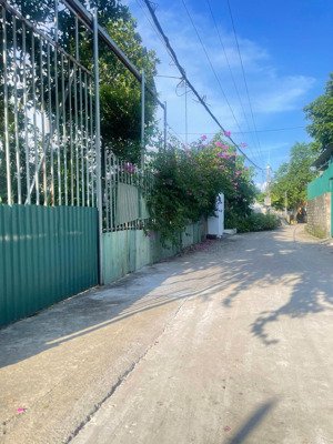 gia đình cần bán mảnh đất xã phú nghĩa ô tô đỗ cửa chỉ hơn 10tr/m2