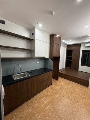 mua nhanh còn kip ,tại hoàng hoa thám, chưa nhà nào đẹp bằng, 33,4m 6t 7,16 tỷ.