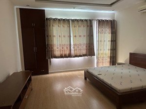 bán nhà mặt tiền đường 62 thảo điền, quận 2