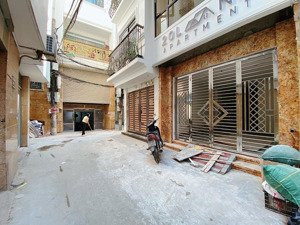 trần duy hưng_60m2_8 tầng_12p kk_dòng tiền 95tr/th_oto đỗ cửa_trước nhà 4m cực thoáng_pccc đầy đủ