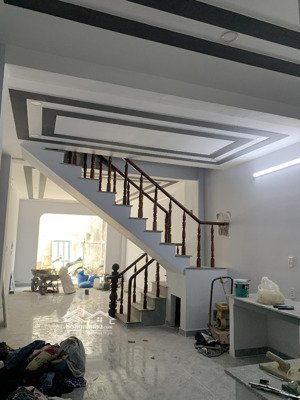 chính chủ cần bán nhà lầu trệt và 3 phòng trọ