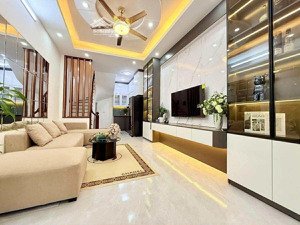 ngõ thông trương định, ô tô cách vài bước, gần hồ cc nam đô, không qh, tiện ích đầy đủ, 43,5m2* 5t