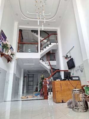 80m2(4x20), 6 tầng mới đẹp, mặt tiền đường 6 bhh bình tân, cách aeon tân phú chừng 500m