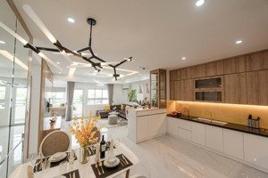 cần bán gấp căn 3pn - dt 114m2- wiew đẹp - giá chỉ 3,6 tỉ, thanh toán 15% nhận nhà