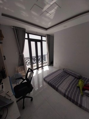cho thuê phòng trọ bancol, đường tăng bạt hổ, 25m2, bình thạnh