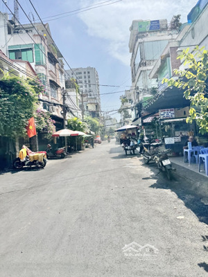 nhà đẹp 4 tầng- 50m2 tô hiến thành q10