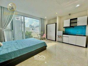 cho thuê căn hộ cửa sổ kính lớn ở thạch thị thanh, đầy đủ nội thất, giá tốt, gần cv lê văn tám