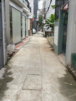 bán đất đồng nhân đông la ô tô vào tới đất giá 71tr/m2. lh 