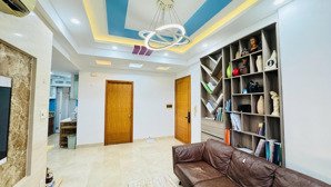 bán chung cư the cbd gần uỷ ban quận 2 80m 3pn, giá 4.070 tỷ bao thuế phí. ib zalo