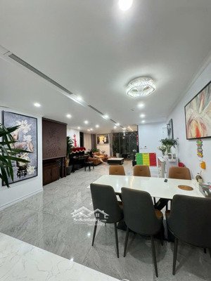 chính chủ bán căn hộ 105m²3n-2vs ct1b văn quán view hồ cực đẹp, căn hiếm