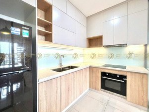 the sun avenue cho thuê căn 2pn view sông thoáng mát 17tr