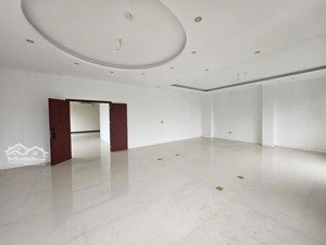 cho thuê sàn văn phòng 200m2 tại tp bắc ninh mặt đường lớn giá 18 triệu/ tháng