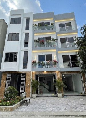 chính chủ cần bán nhà mới đẹp nhân huệ - đồng mai - ngõ ô tô