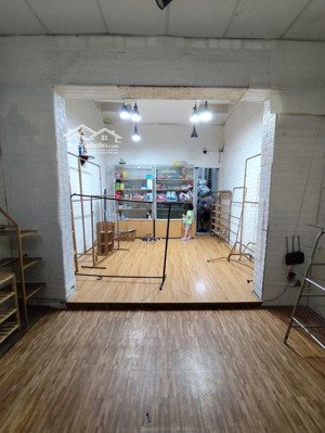 rẻ hiếm, mặt tiền kinh doanh đỉnh sát ngã 4 tân quý- gò dầu- nhà 4 tầng 96m2 -5x19.2- chỉ 16 tỷ xíu