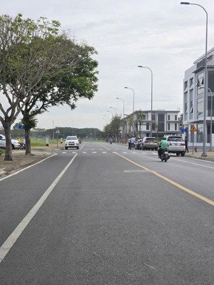 bán nền rẻ nhất đông tăng long q9 100m chỉ 7ty350