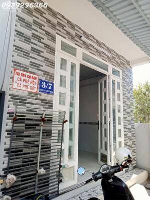 Cho thuê nhà riêng kiên cố, 2 phòng ngủ, có máy lạnh, máy tắm nước nóng ở Cồn Khương