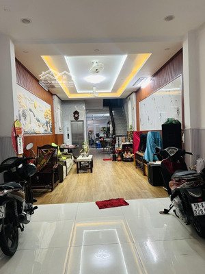 siêu phẩm nhà đẹp khu tên lửa, sát aeon bình tân nhà còn mới trệt + 3lầu kts thiết kế