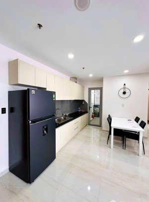 bán 3pn 2wc happy one central 94m2 giá full nội thất 3.3 tỷ bao gồm thuế phí, liên hệ nhanh