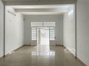 cho thuê văn phòng 300m2 tại bình dương, 4 lầu 5 phòng, giá chỉ 22 triệu,