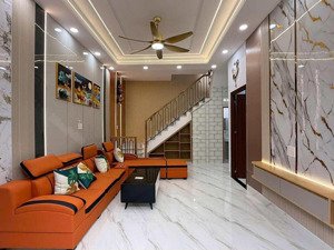 cơ hội sở hữu nhà phân lô hoàng cầu, ngõ ô tô, khu văn minh, kinh doanh, gần đại học, đầu tư an cư.