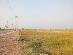 chuyển nhượng 2.800m2 đất ao - vụ bản - giáp kcn hoà xá