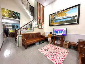 nhà đẹp dây xây, tổ ấm sum vầy tại kim giang, 42m2, 5t 4 ngủ, full nột thất, rinh ngay kẻo mất.