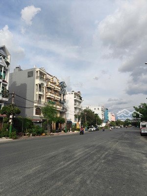 lô đất ngay kdc an sương 4.5x20m đường dd5 rộng 30m, giá 9.99 tỷ