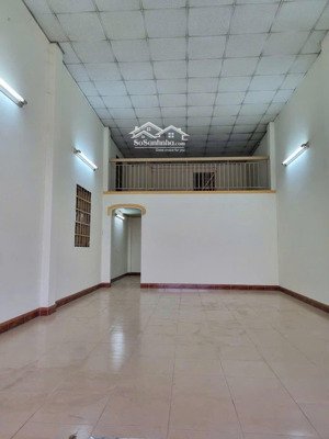 cho thuê mặt bằng đường 768b gần công ty chang - shin, dt 100m2 có gác lửng ở lại