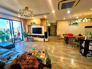 bán gấp cc central field, 4pn 4wc tại trung kính, 136m2, cầu giấy, hà nội