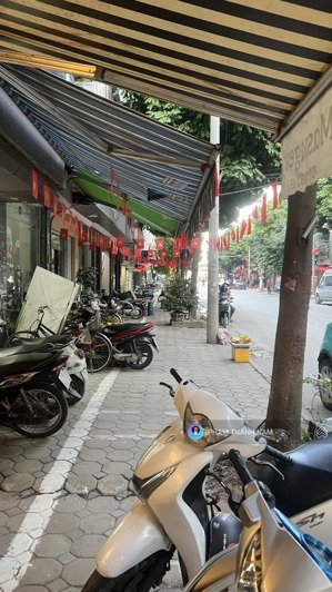 bán đất phố tứ liên tây hồ hà nội , dt 147m-mặt tiền 12m- ngõ ôtô chánh giá 37 tỷ