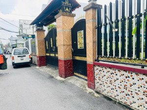 4 tỷ nhỉnh -nhà đẹp kiên cố 1t1l - hẻm xe hơi - sổ riêng hoàn công - trường thọ