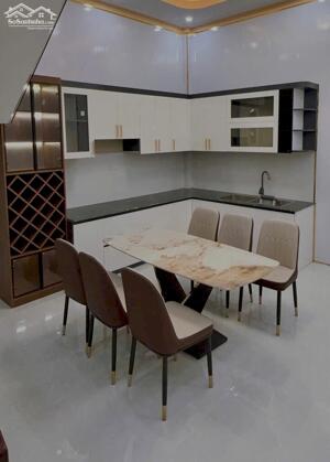 NHÀ MỚI ĐANG XÂY DỰNG ĐƯỜNG 18A KHU ĐÔ THỊ MINH LINH - VĨNH LONG