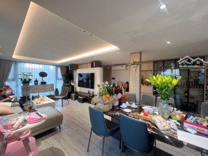 nhà đẹp ở ngay vũ hữu -thanh xuân - nguyễn xiển - lô góc- 3 thoáng thang máy - ô tô tránh dừng đỗ