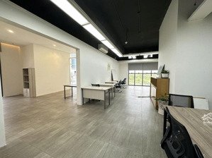 bán nhanh căn ofictell tại the sun avenue , dt lớn 62m2 chỉ 81 triệu/ m2