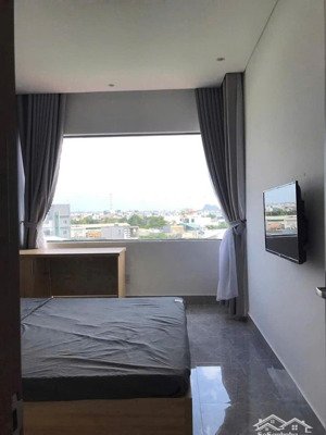 bán toà căn hộ 6 tầng mt đường văn tiến dũng, hòa xuân, trục kd sầm uất, đang cho thuê 60 tr/tháng