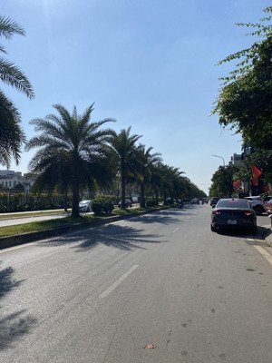 siêu phẩm nhà dân xây việt hưng - ngõ ô tô thông - hàng xóm vinhomes hamoney.