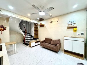 bán gấp nhà 3 tầng, cách mặt đường 50m, vị trí siêu đẹp, lõi phố cổ tam bạc - nguyễn đức cảnh, hp