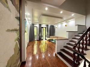 bán nhà phố thành công, ba đình 6 tầng gần phố gần ôtô gần phố giá 6.2 tỷ