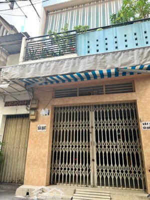 bán gấp trong tháng - bán nhà hồ thị kỷ 110m² - 2 tầng - 20 tỷ