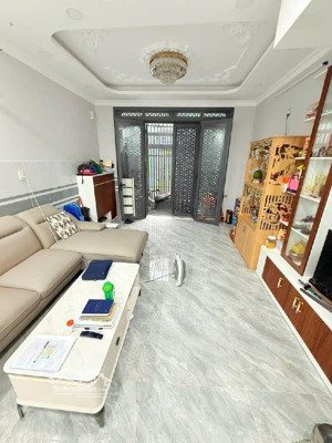 nhà mới 3pn - võ thị nhờ - cạnh khu nam long - vào ở ngay