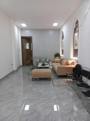 bán nhà mặt phố tôn đức thắng, văn chương, đống đa 77m2 8t 27,5 tỷ, kinh doanh sầm uất