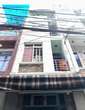 vị trí đắc địa - nguyễn trãi q.5 - 60m2 - 5 tầng đúc chắc chắn - giá nhỉnh 9ty