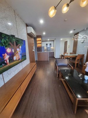 chính chủ cho thuê 2 phòng ngủ 80m2 chung cư berriver no1 gần phố nguyễn sơn 14 triệu:0916393862