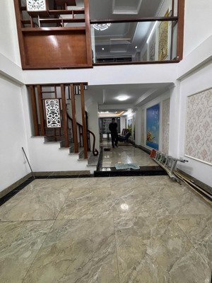 võ thị sáu - 6 tầng thang máy - 56m2 - nhà mới ở ngay - 17.9 tỷ - ngõ gần ô tô