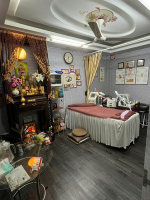 bán lại ccmn nguyễn khánh toàn - cầu giấy gần ngay phố quan hoa - cách mặt phố 40m