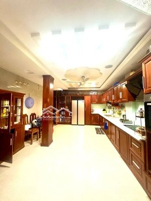 bán gấp trong tháng - bán nhà phạm văn hai 160m² 7 tầng - 20 tỷ