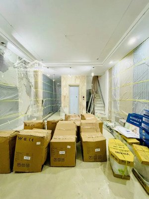 tt hai bà trưng - nhà xây mới koong - 5 tầng thang máy - ngõ thông ba gác đua