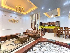 hàng xóm louis đại mỗ. ô tô qua nhà. kinh doanh. dt 43m2 xây 5 tảng- mt 8 m
nhà năm mặt ngõ to nh