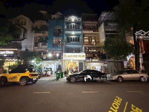 cần tiền! chính chủ cần bán gấp nhà mặt tiền đường võ oanh p25 bình thạnh. dt: 4,34x20m giá 32 tỷ